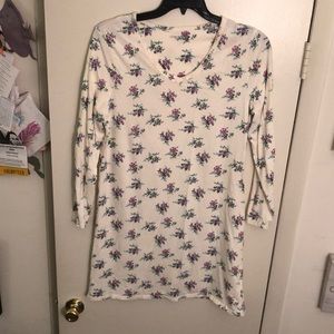 *Sold* Soft floral night gown